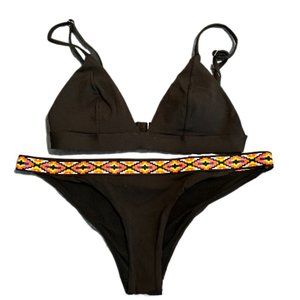 H&M Size 6 Women Bikini Set Black Triangle Top & Tribal Trim Cheeky Bottom